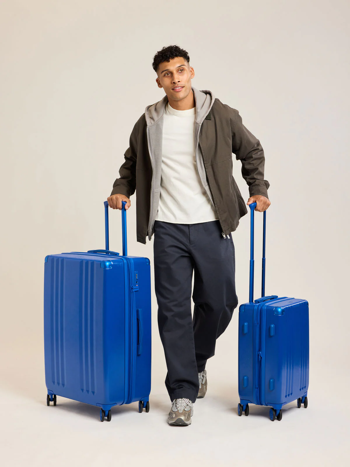 Ambeur 2-Piece Luggage Set - Image 67