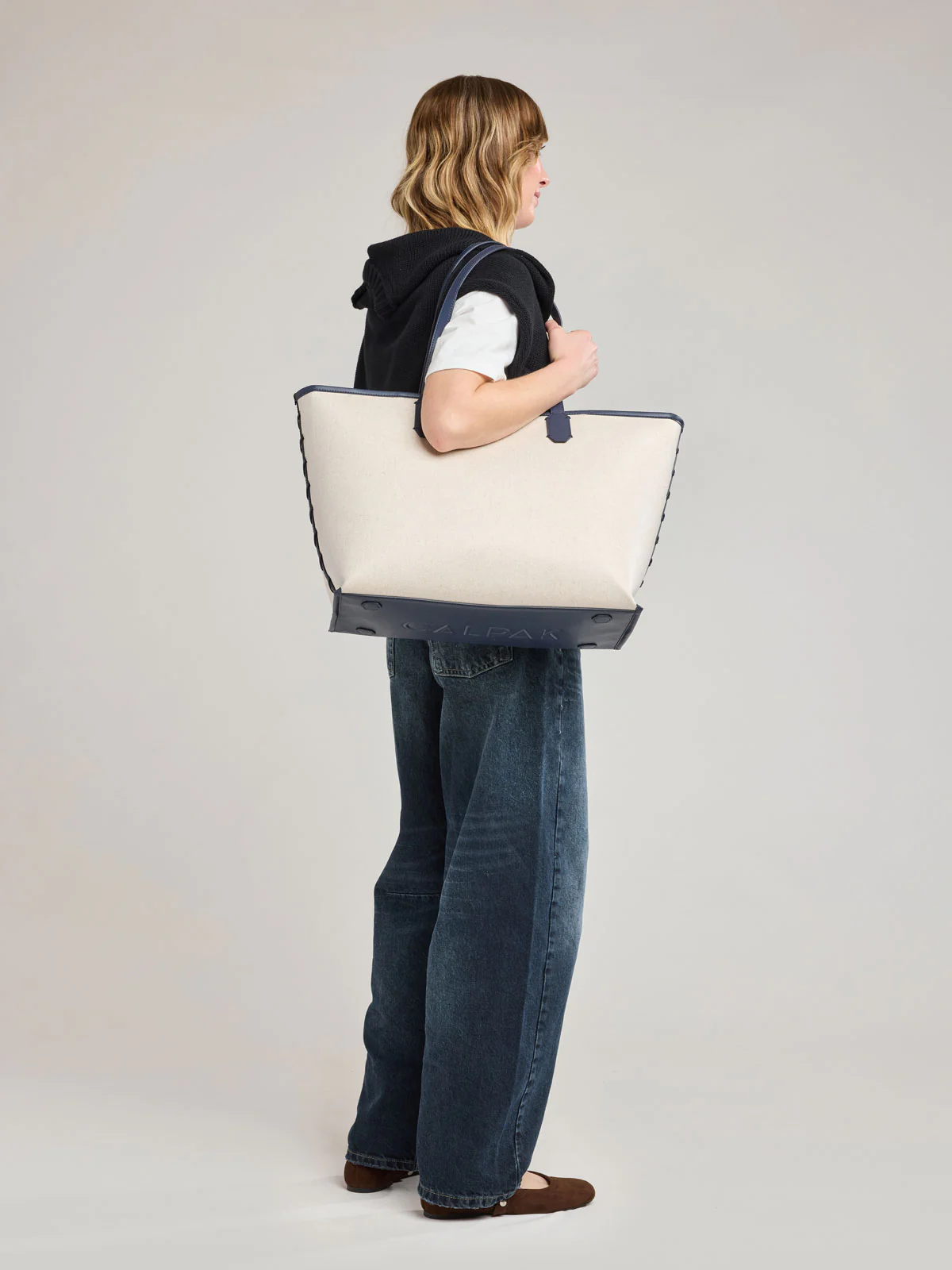 Colette 15" Canvas Laptop Tote - Image 9