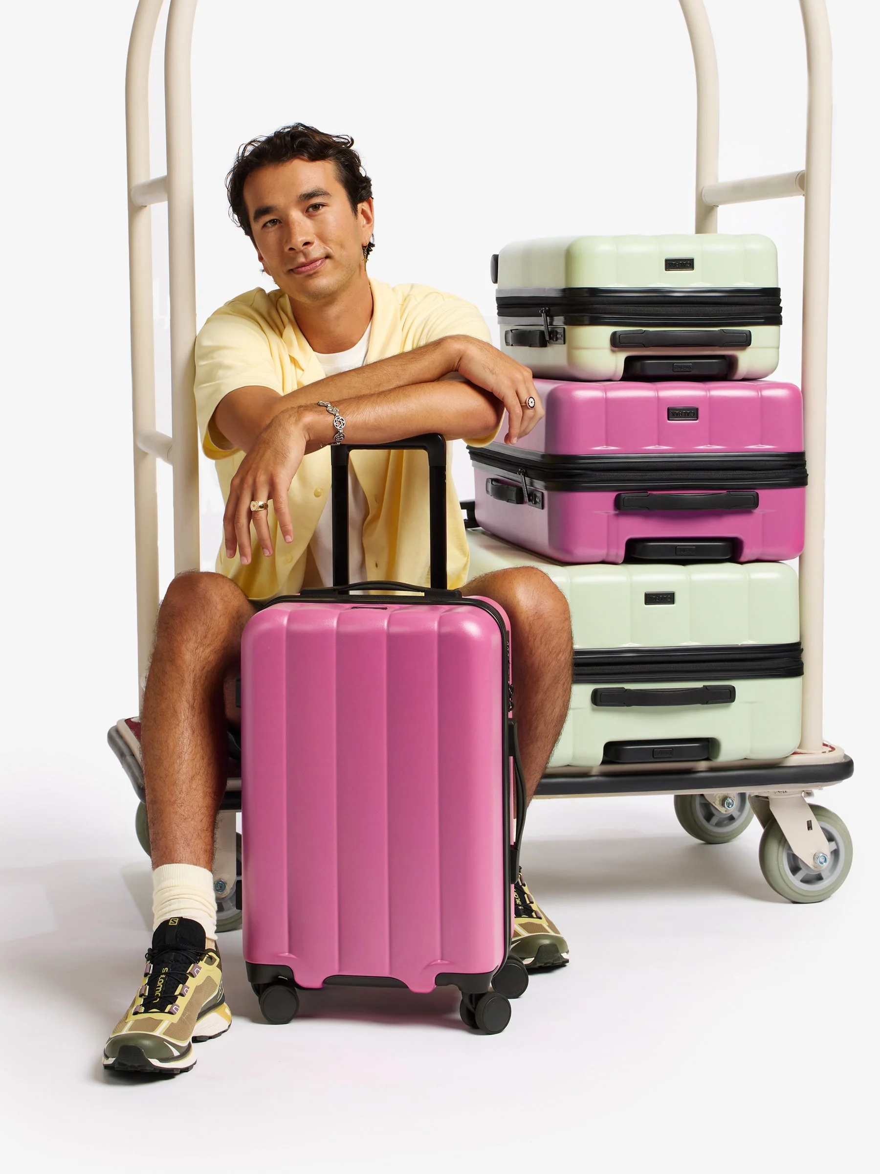 Evry Carry-On Luggage - Image 40