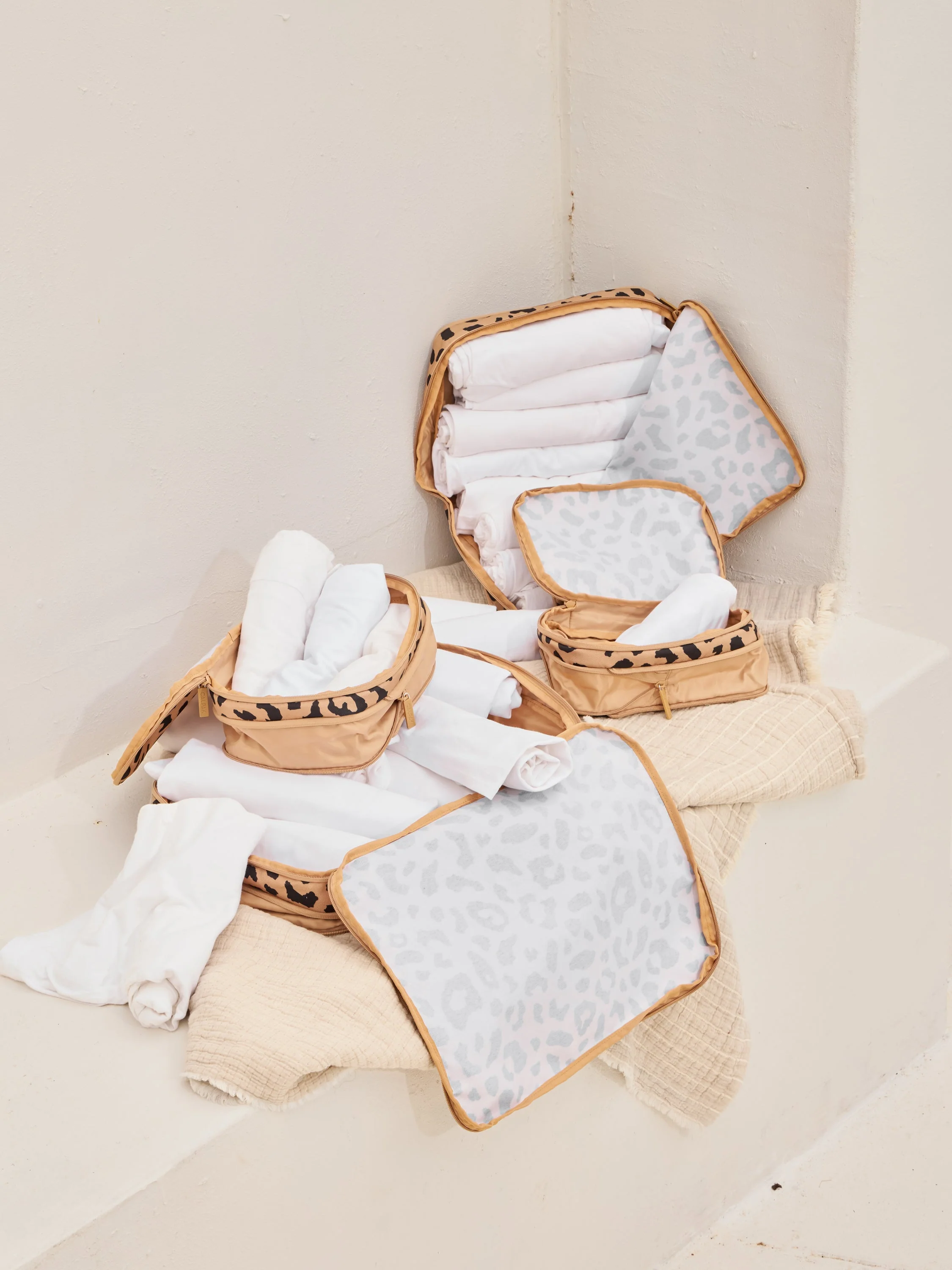 Large Compression Packing Cubes - Image 9