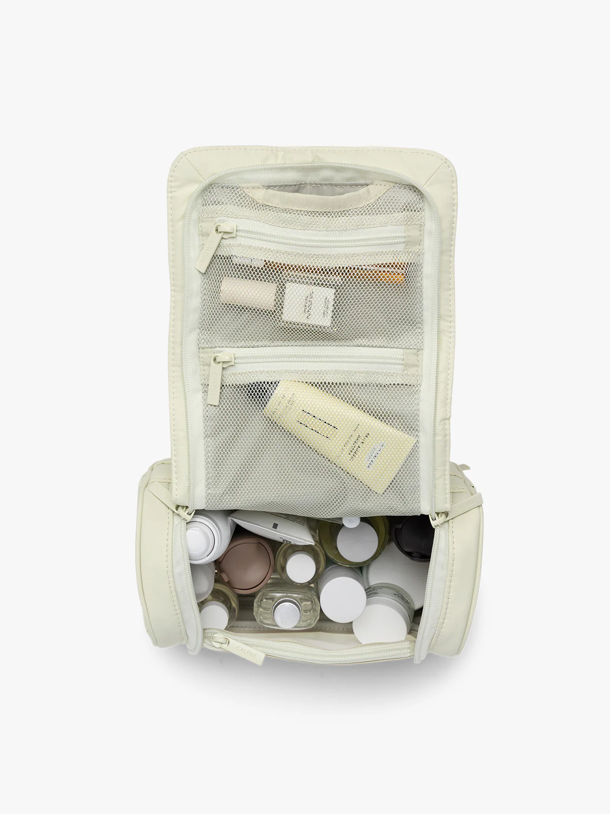 Luka Hanging Toiletry Bag - Image 100