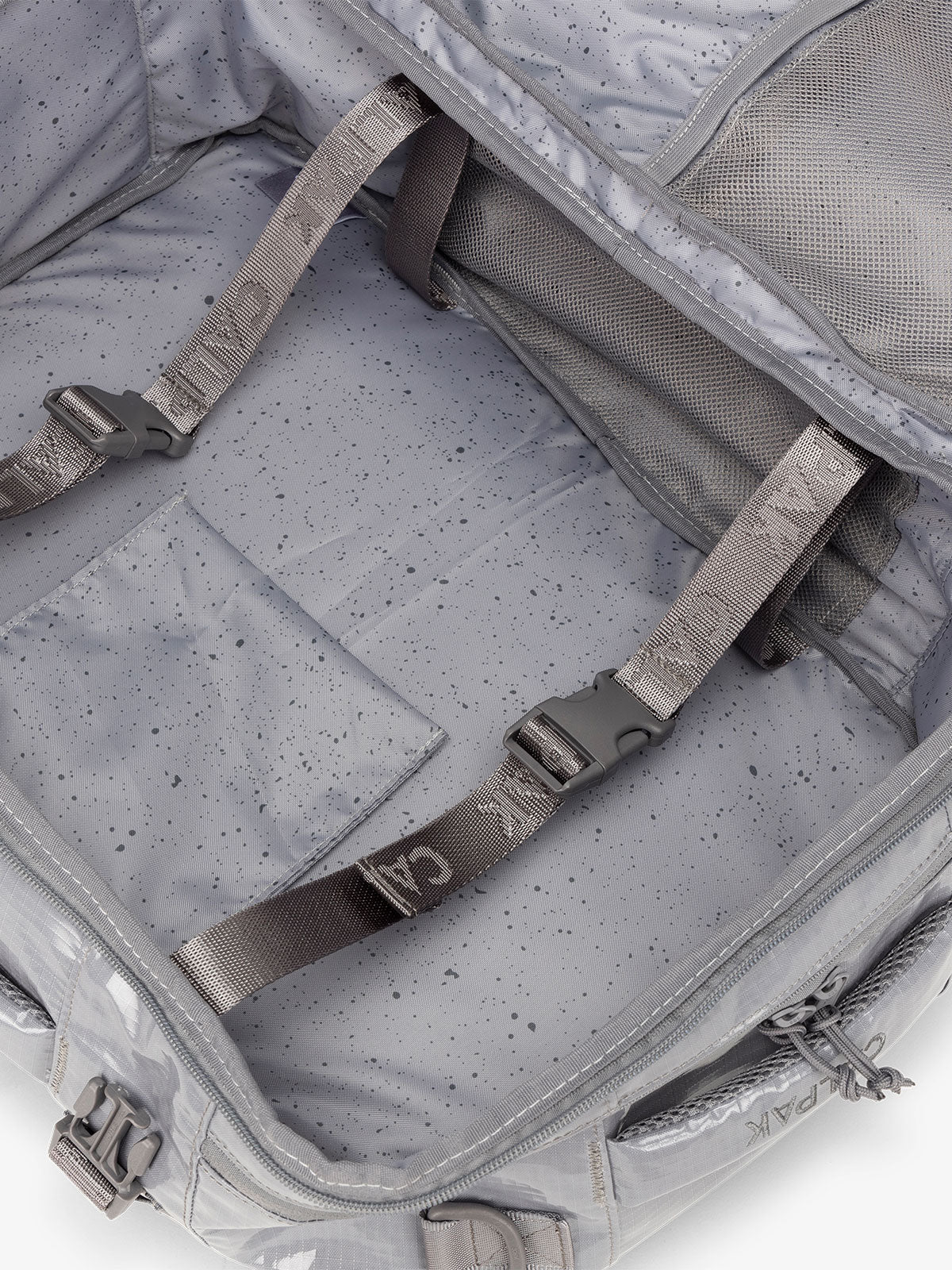 Terra 26L Laptop Duffel Backpack - Image 47