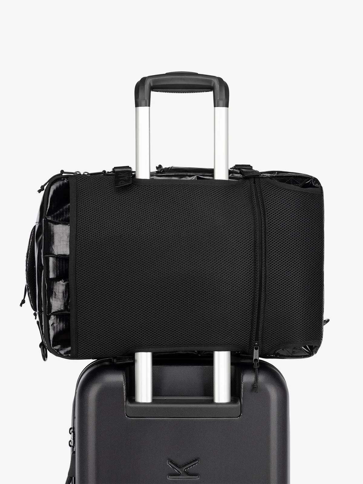 Terra 26L Laptop Duffel Backpack - Image 5