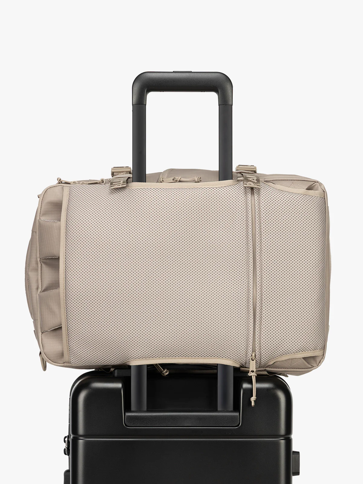 Terra 26L Laptop Duffel Backpack - Image 74